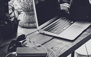 NBA新闻-蒯曼3-1战胜赫尔希 晋级WTT新加坡大满贯16强