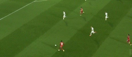 NBA社区-【德甲】穆勒基米希破门 莱万中楣 10人拜仁3比1胜