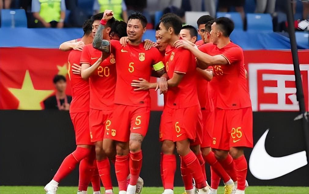 好消息！重庆铜梁龙可能首次为国足输送两位新国脚，以官宣为准